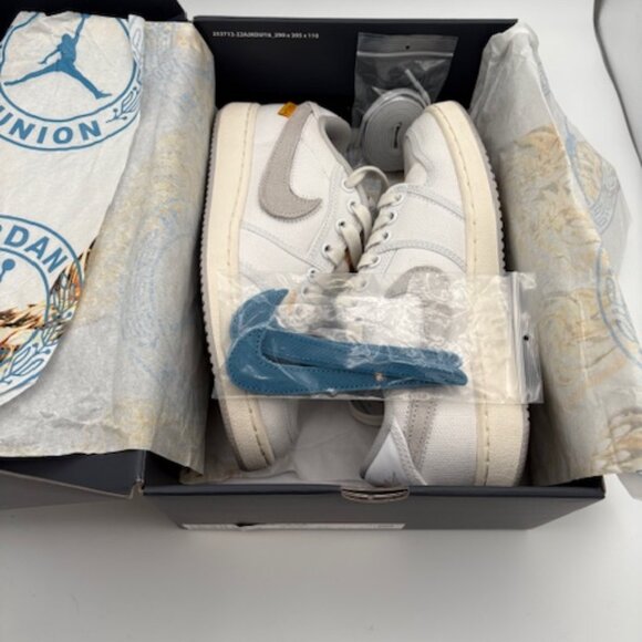 Jordan 1 Retro AJKO Low SP Union White Canvas Size - 6.5W - Picture 2 of 9
